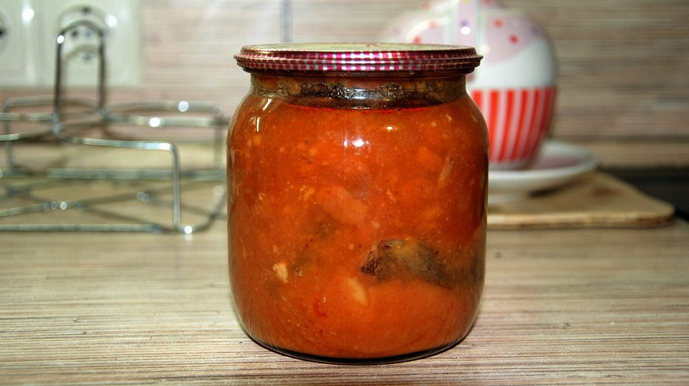 Рыбная тушёнка в томатном соусе