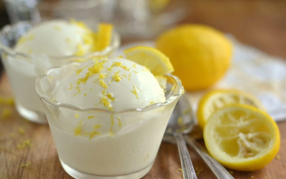 Мороженое со сметаной и лимоном