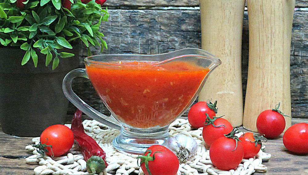 Соус из томатов с чесноком